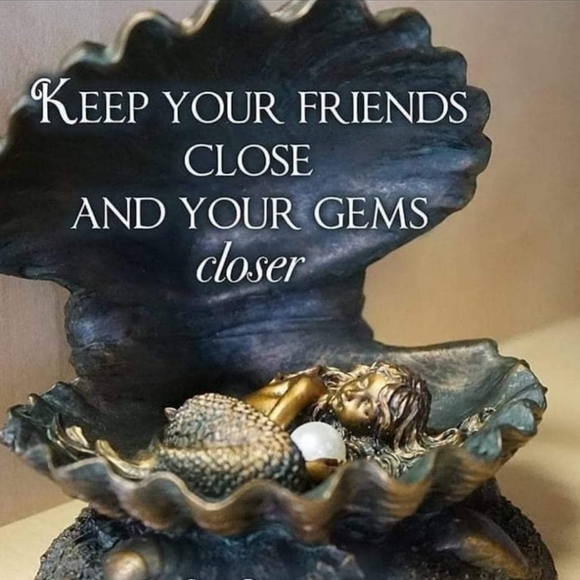 Meet your Posher, Vashti - Picture 10 of 13